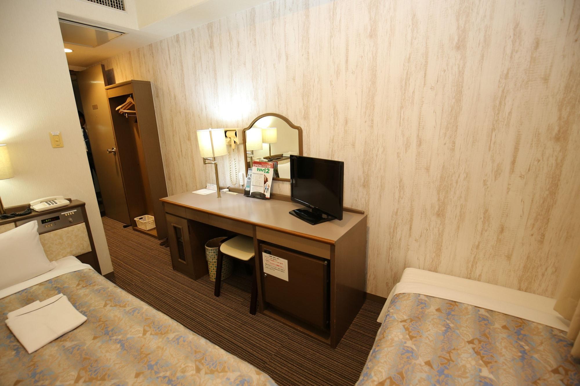Apoa Hotel Jokkaicsi Kültér fotó
